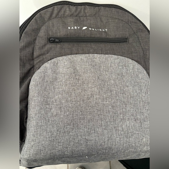 EC Baby Delight Snuggle Nest Adventure Portable Sleeper/Travel Bed & Bassinet - Picture 3 of 6